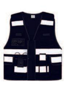 Schwarze Tactical Vest Bonn mit weißen Reflexstreifen und funktionellen Taschen für professionelle Einsatzbekleidung.